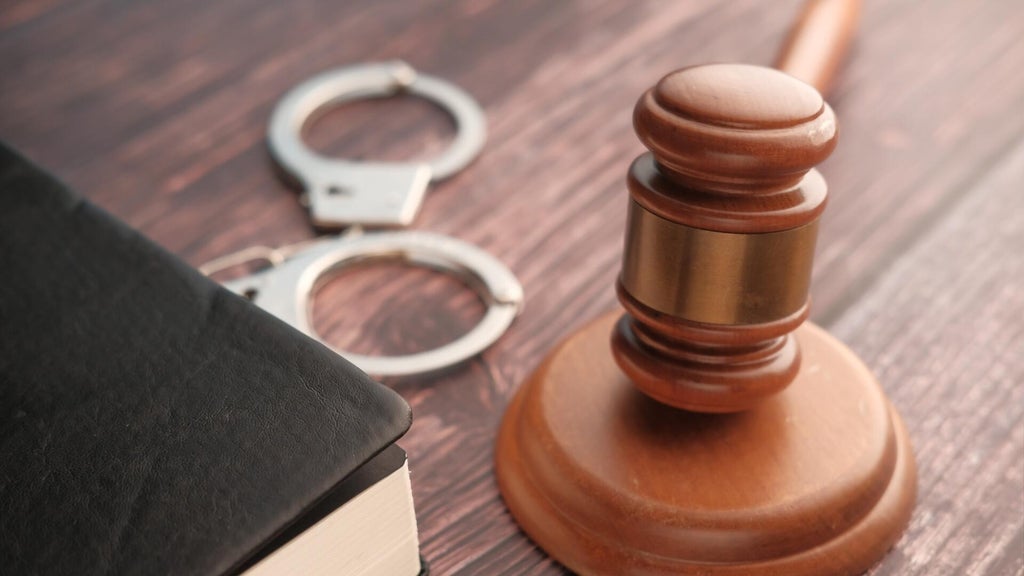 Central Minnesota man charged in fatal 1995 shooting of woman in Iowa — WCCO / CBS Minnesota, Lakeville Health news