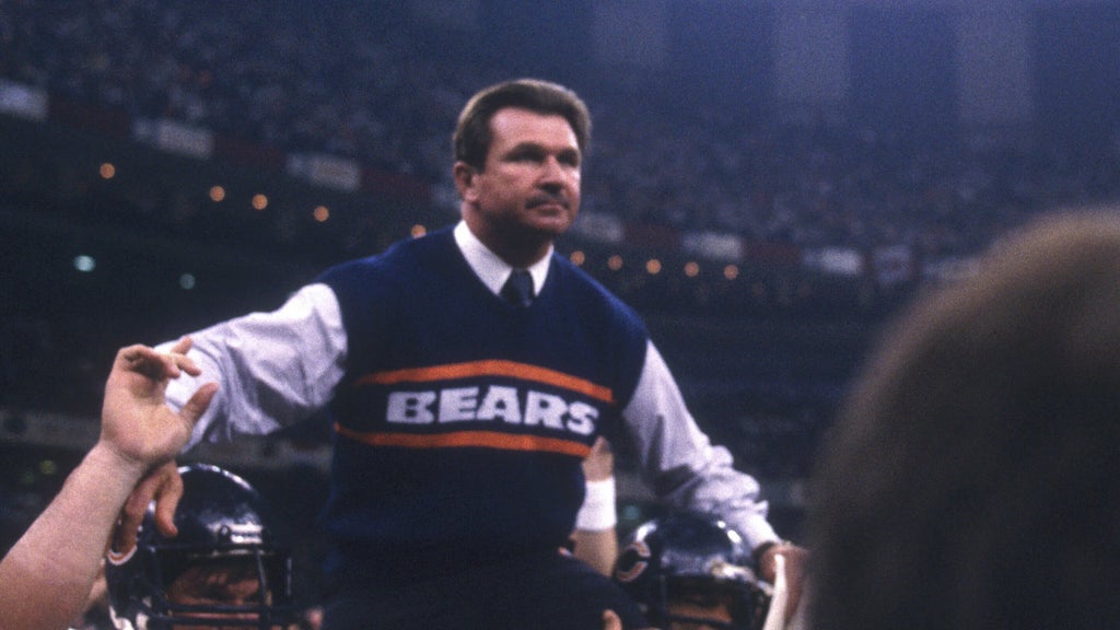 Mike Ditka, legendary Bears coach who led Chicago to its only Super Bowl title, dies at 86 — WCCO / CBS Minnesota, Lakeville Arts news