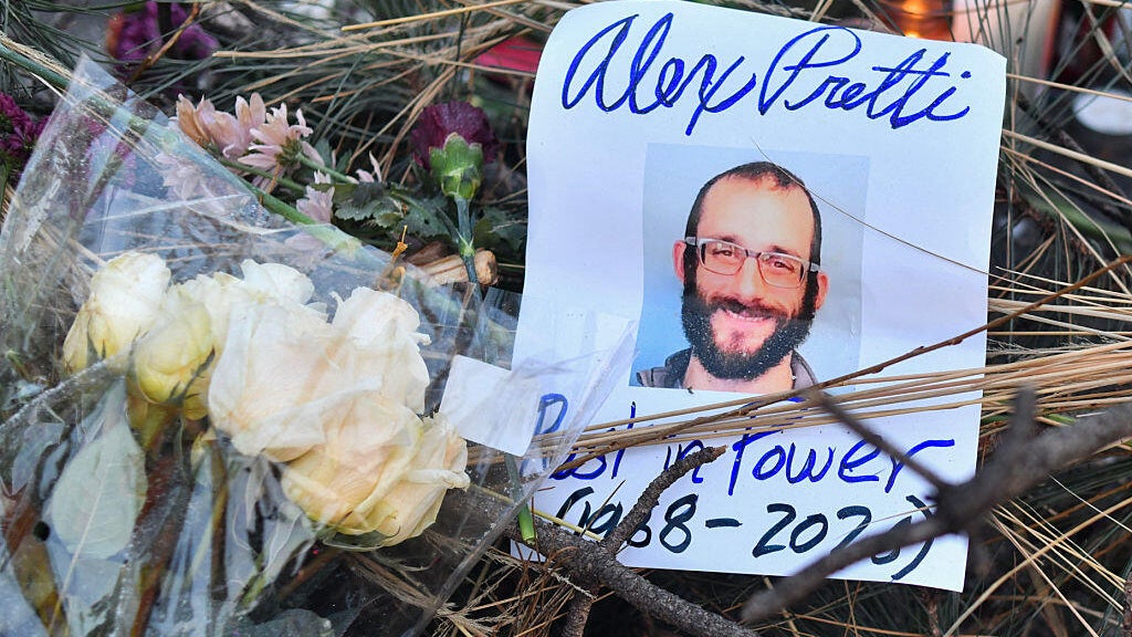 Alex Pretti's parents to hold first press conference since his killing by Border Patrol agents — Lakeville Health news
