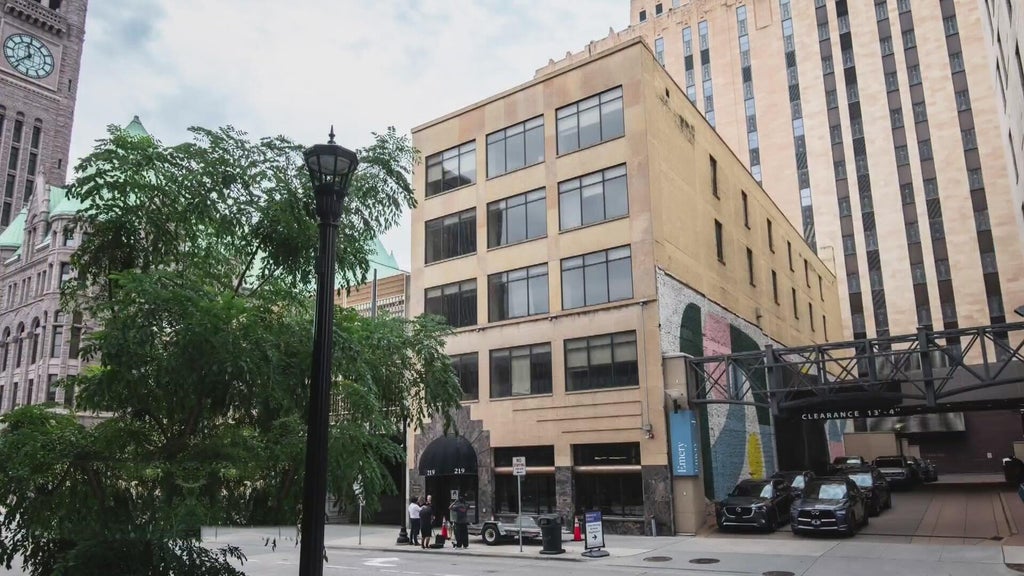 CEO who experienced homelessness as a child opens new Minneapolis family shelter — WCCO / CBS Minnesota, Lakeville Government news