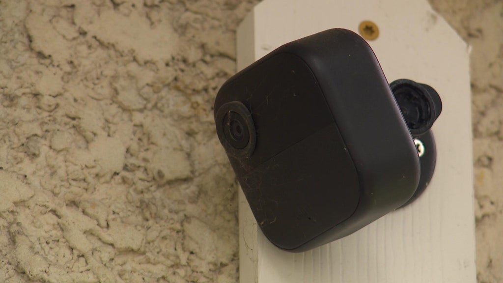 Serial Minneapolis peeping tom has long criminal history, could face more charges — WCCO / CBS Minnesota, Lakeville Community news
