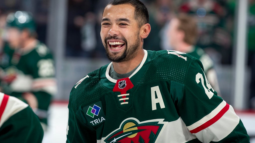 Defenseman Mathew Dumba retiring after 13 NHL seasons with 5 different teams — WCCO / CBS Minnesota, Lakeville Sports news