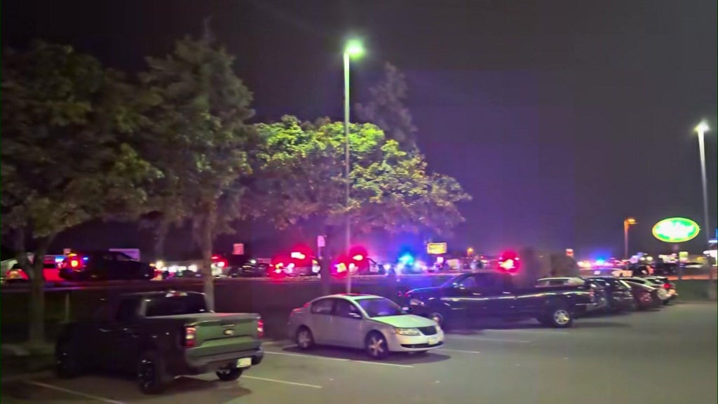Police respond to Osseo High School after several fights break out at end of football game — WCCO / CBS Minnesota, Lakeville Schools news