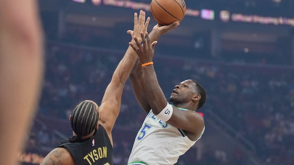 Timberwolves star Anthony Edwards officially undergoes successful surgery — Lakeville Health news