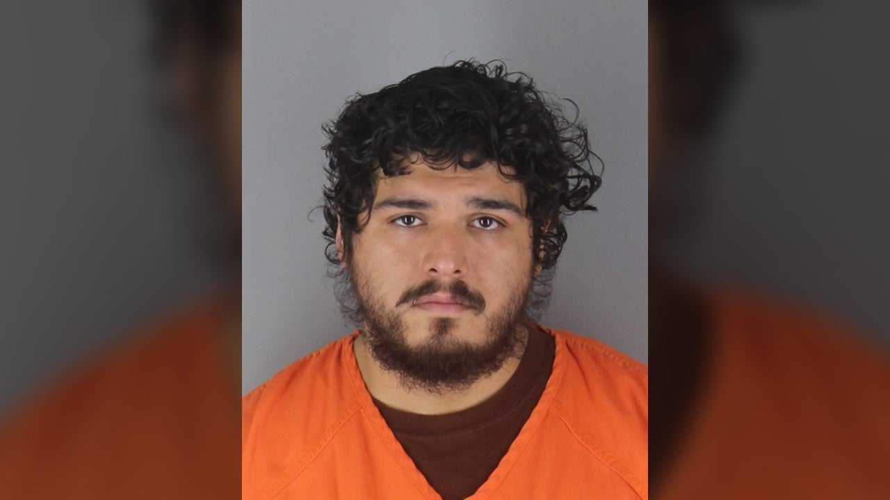 Charges: Bloomington man stabbed roommate while he was asleep, severely injuring him — Lakeville Real Estate news