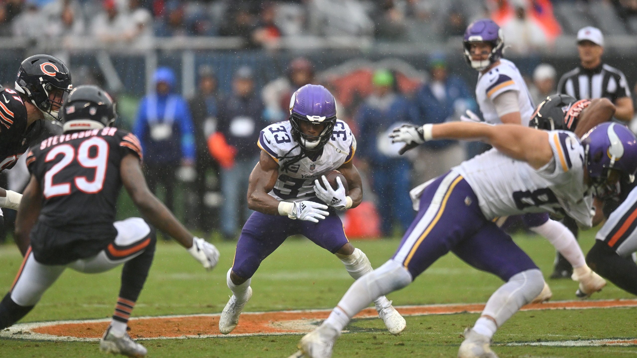 Surprise: Vikings RB Reveals Knee Injury He’s Playing Through — Minnesota Sports Fan, Lakeville Sports news