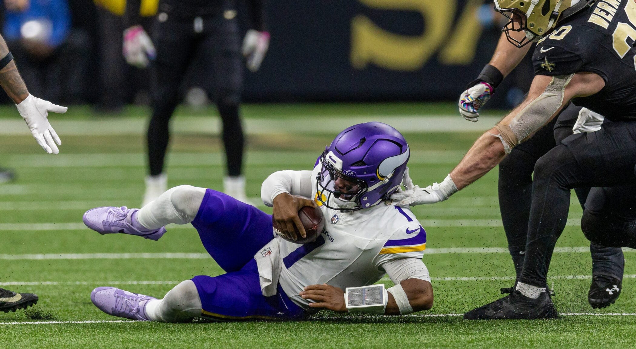 Kyler Murray Needs to Stop Sliding Before He Gets Hurt Again — Minnesota Sports Fan, Lakeville Sports news