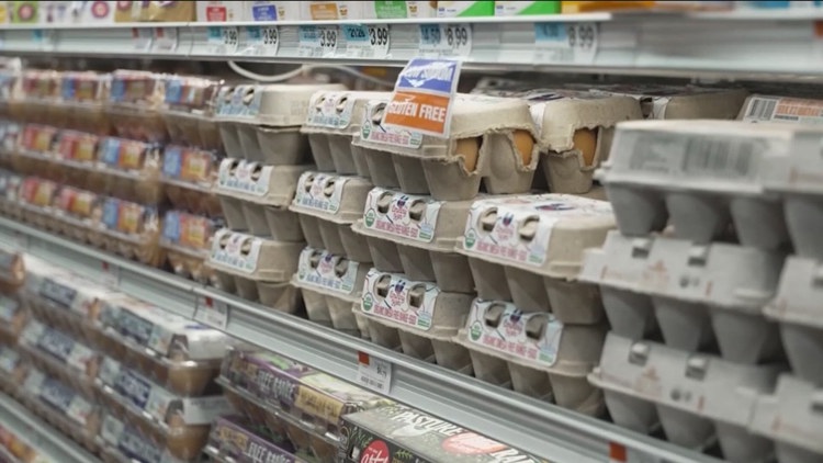 Bad vibes or big warning? The disconnect between consumer sentiment and actual spending keeps growing — KARE 11 Local, Lakeville Community news