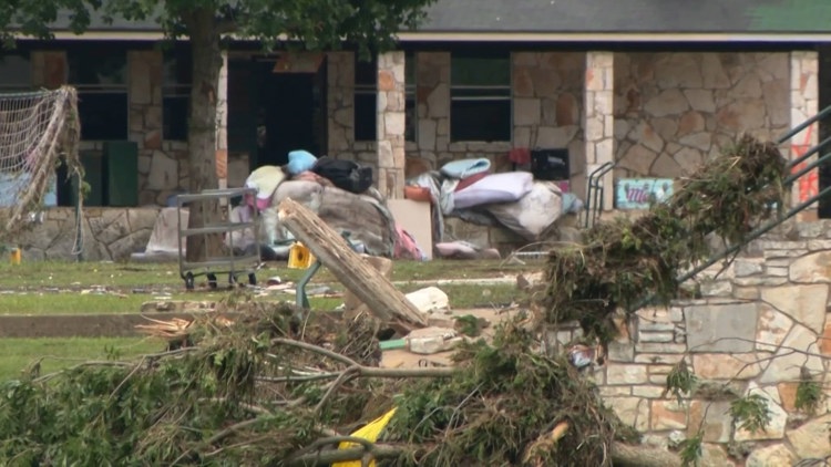 Camp Mystic bankruptcy case heads back to court as judge weighs future of camp and families' lawsuits — KENS 5 (San Antonio), Lakeville Community news