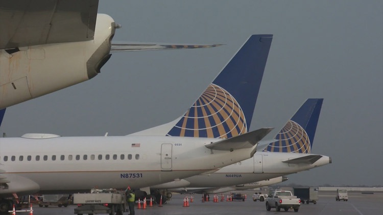 United flight from Grand Cayman to Houston declares emergency, lands safely — KENS 5 (San Antonio), Lakeville Community news