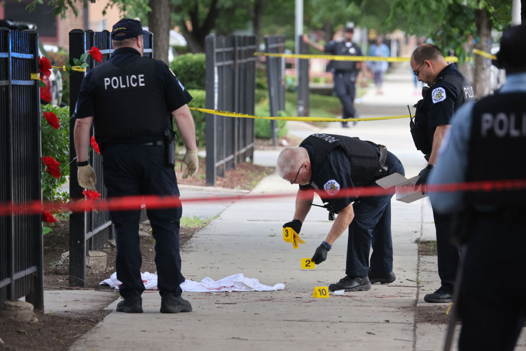 Researchers point to community violence programs, pandemic recovery in historic homicide decline — Minnesota Reformer, Lakeville Business news