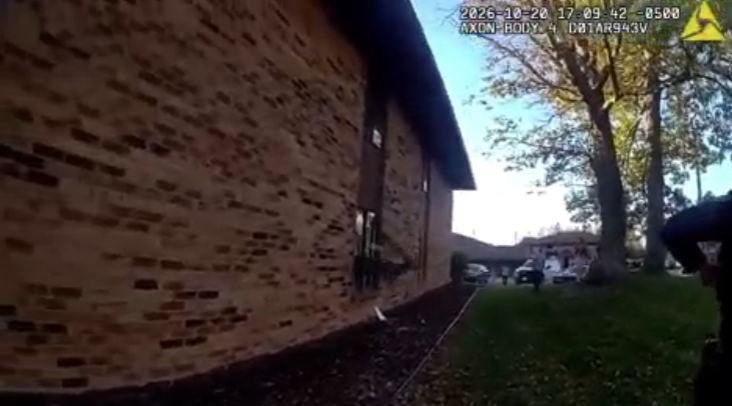Watch: Deer seen crashing through apartment window in Wisconsin — FOX 9, Lakeville Community news