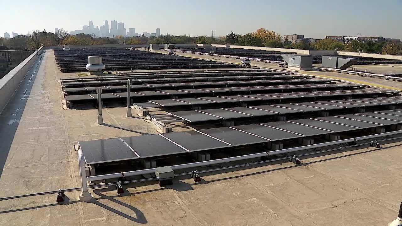 Minnesota nearing 400 solar-powered schools, 23 electric school buses purchased — FOX 9, Lakeville Schools news