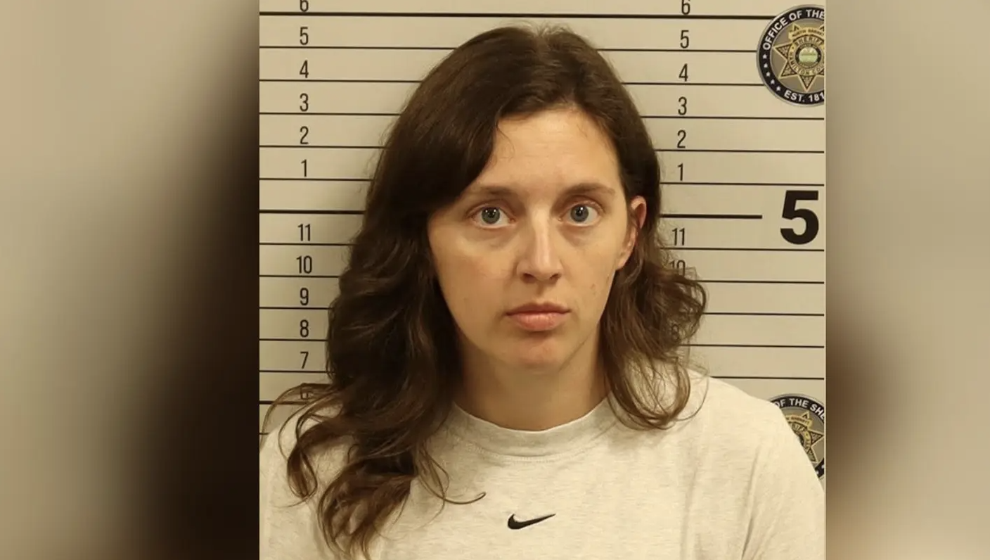 Mom accused of driving car off cliff with young kids inside, faces DUI, child neglect charge โ FOX 9