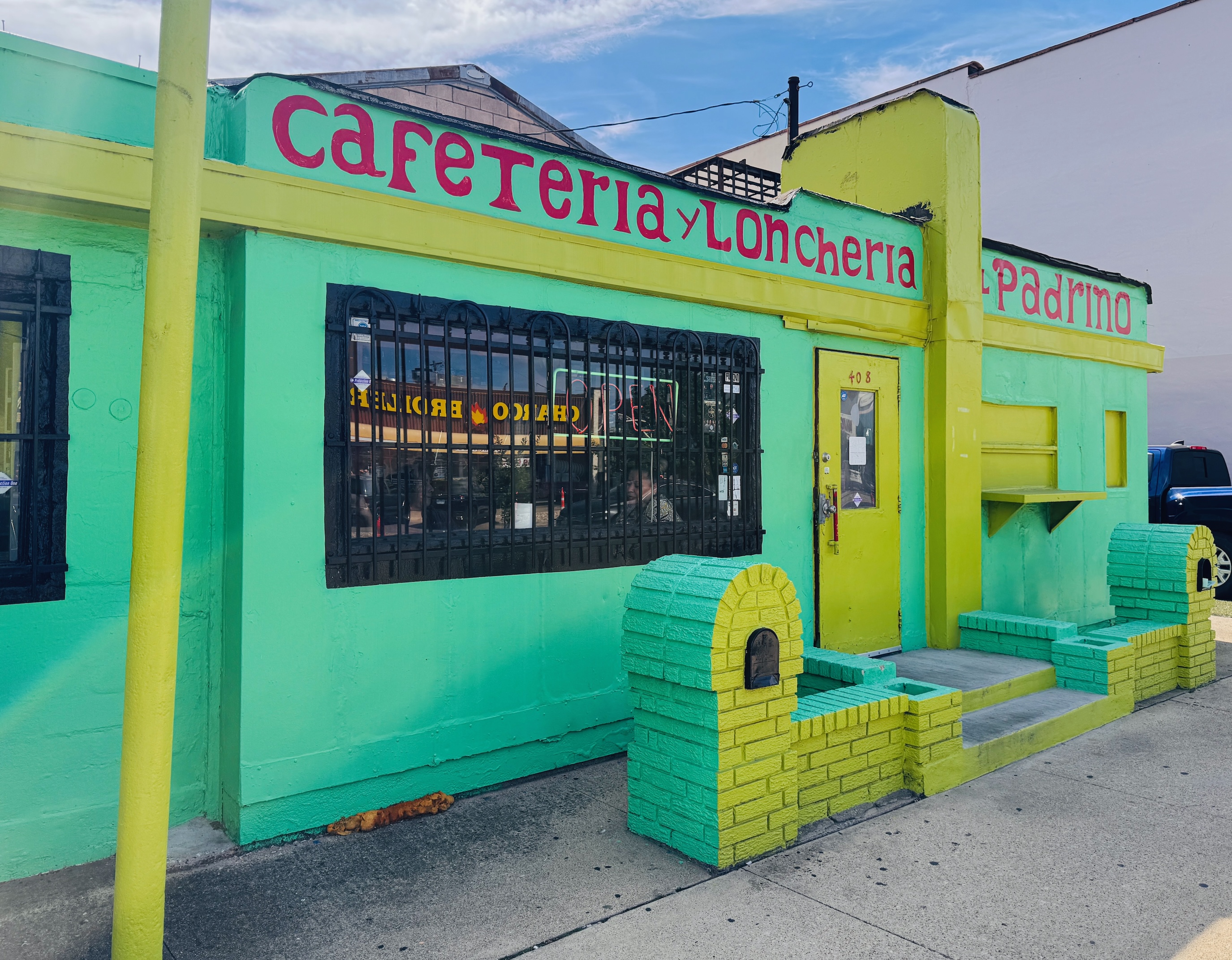 Will Jefferson Boulevard lose its soul to the Bishop Arts District? — Dallas Observer, Lakeville Dining news