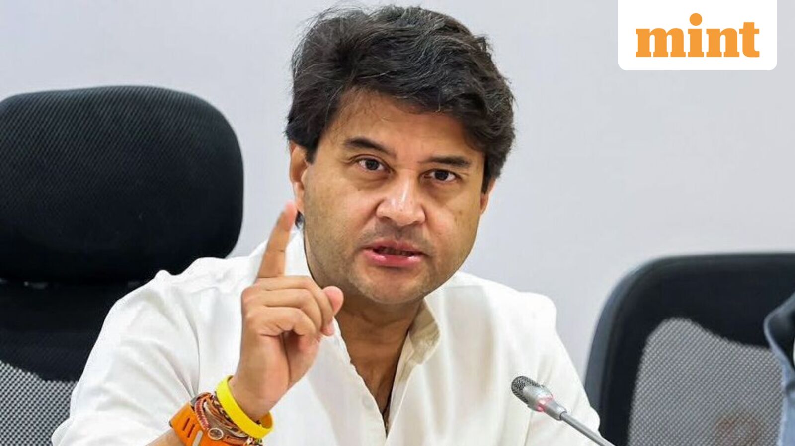 Scindia says satcom security clearance rests with Home Ministry, denies bias — Mint India, Lakeville Technology news